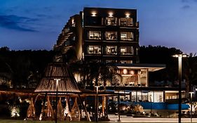 Cavo Zoe Seaside Hotel